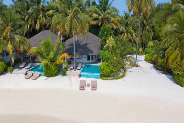 CENTARA-GRAND-ISLAND-MALDIVES-beach-villa-drone-shot
