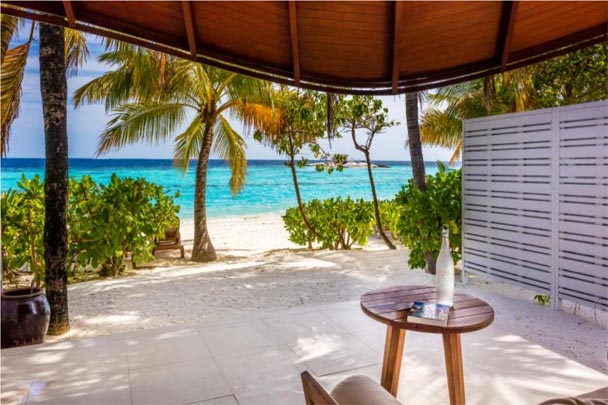 CENTARA-GRAND-ISLAND-MALDIVES-beach-villa-sand-ocean-view
