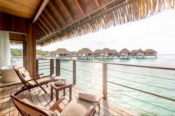 CLUB-MED-KANI-Maldives-wooden-deck-balcony