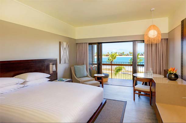 FIJI-MOMI-MARRIOTT-bedroom-view-over-lagoon