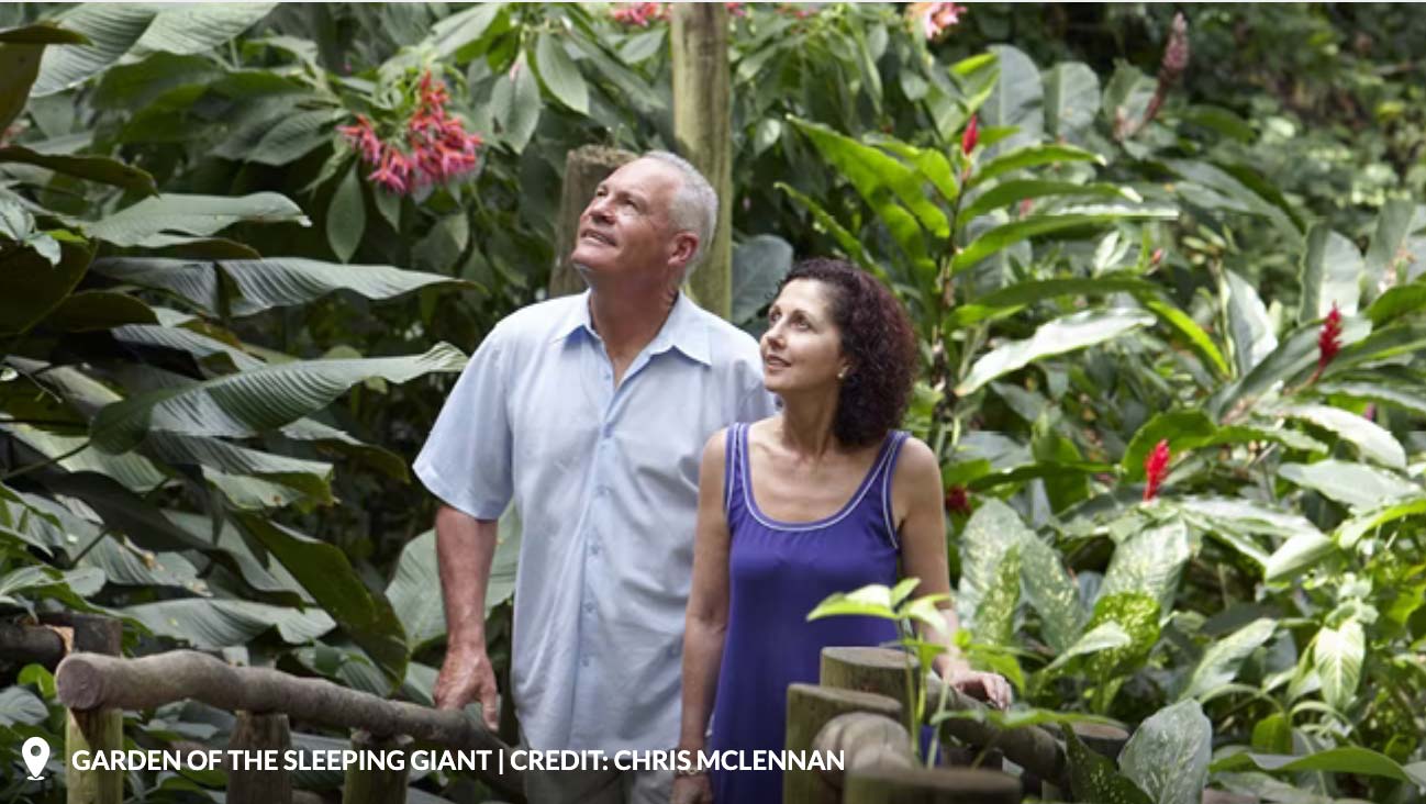 Garden-of-the-Sleeping-Giant-Radisson-Blu-Fiji-couple-