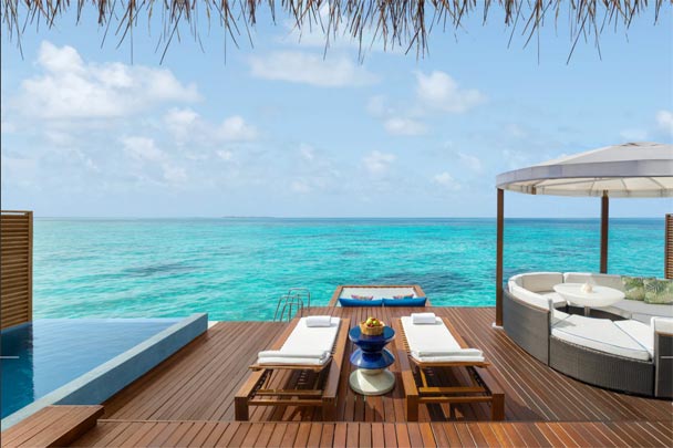W-MALDIVES-overwater-villas-deck-ocean