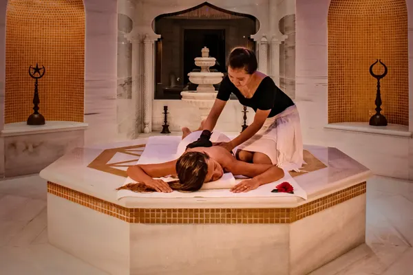 AYADA-MALDIVES- massage