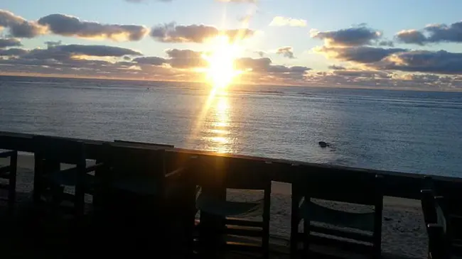 COOK-ISLANDS-Castaway-Resort-Amazing-Sunset-Views-1