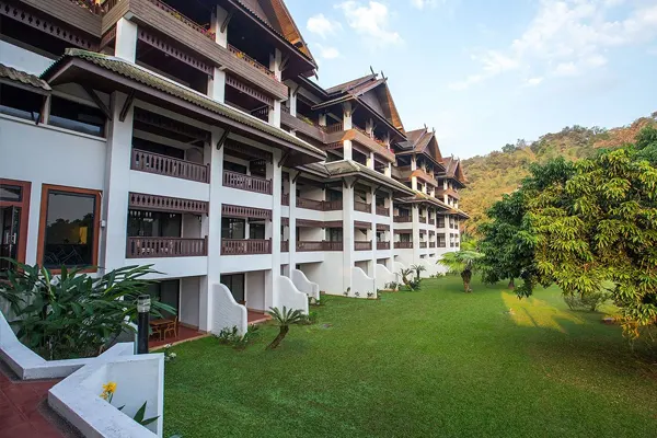GOLDEN-TRIANGLE-THAILAND-Imperial-hotel-exterior