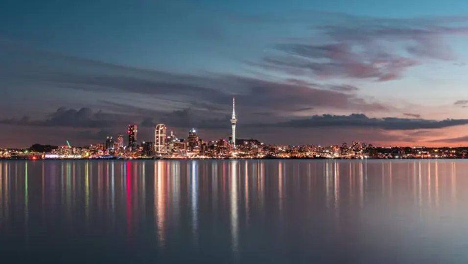 NORTH-ISLAND-auckland-city-view-drone