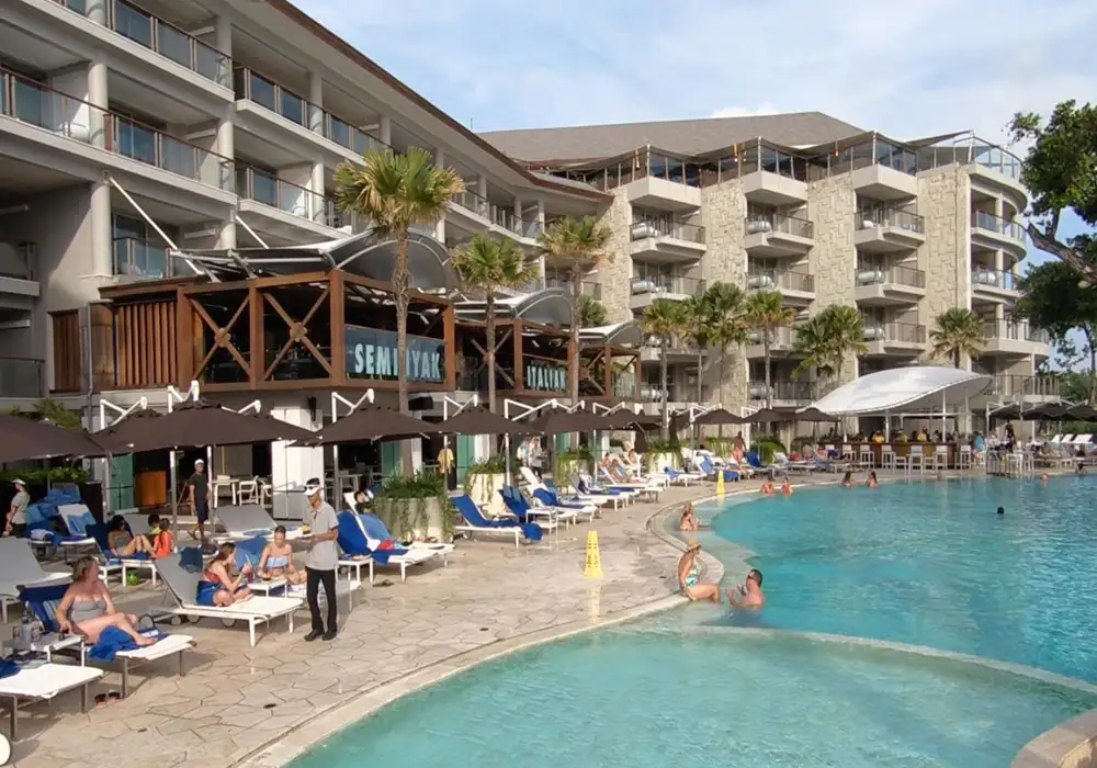 DOUBLE-SIX-LUXURY-HOTEL-SEMINYAK-Bali-holiday -deal