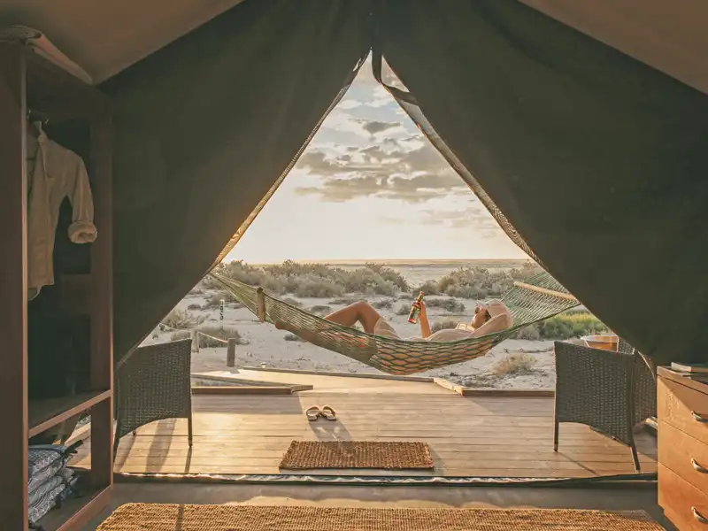SAL-SALIS-NINGALOO-REEF-deluxe-camping-image-accomodation