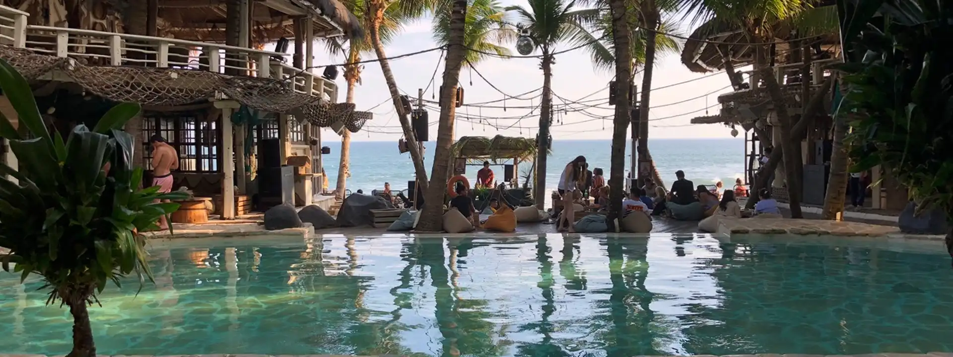 CANGGU BALI La Brisa slider