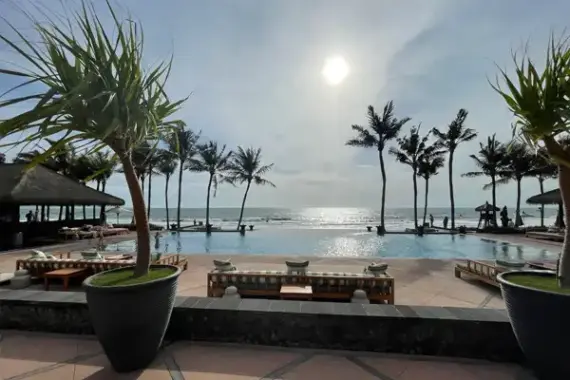 LEGIAN BALI - Legian Beach hotel