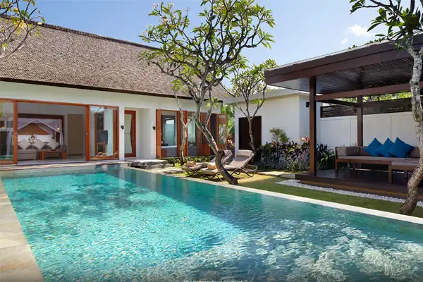 SAMAYA SEMINYAK One Bedroom Royal Courtyard pool area