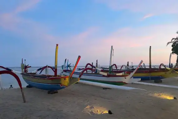 SANUR BALI beach fishing boats