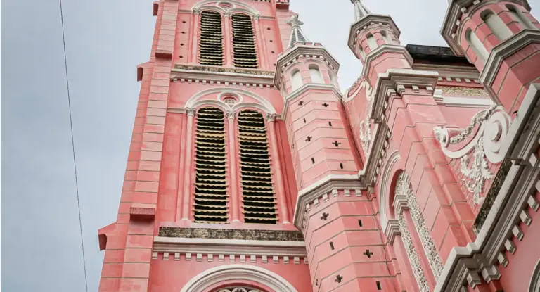 HO CHI MINH CITY buildings