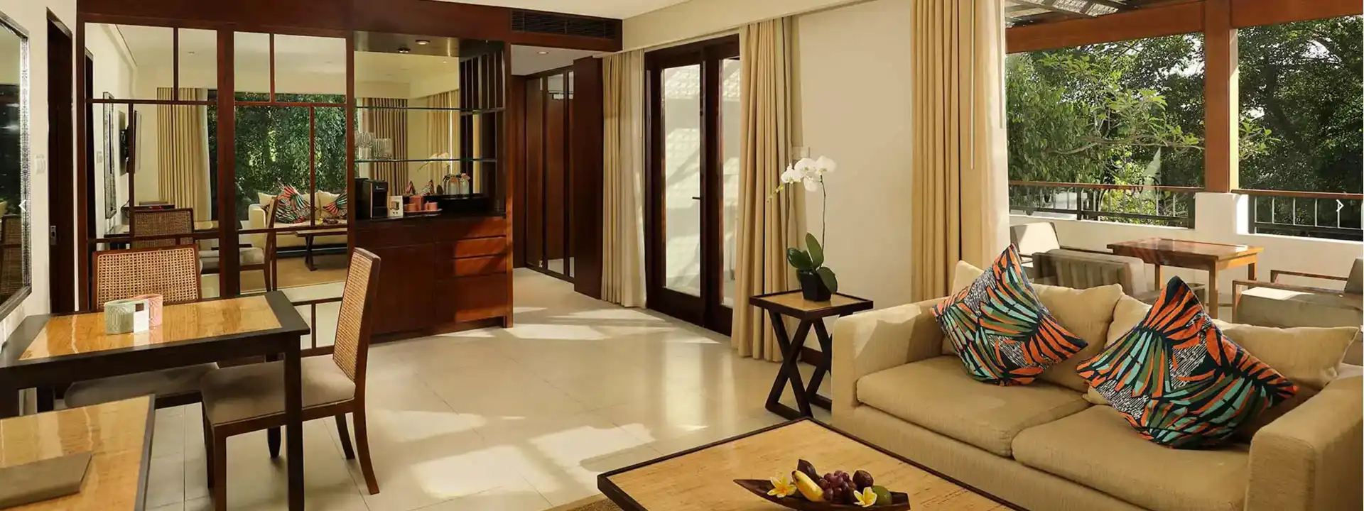 1 BEDROOM BALCONY SUITE Padma Legian