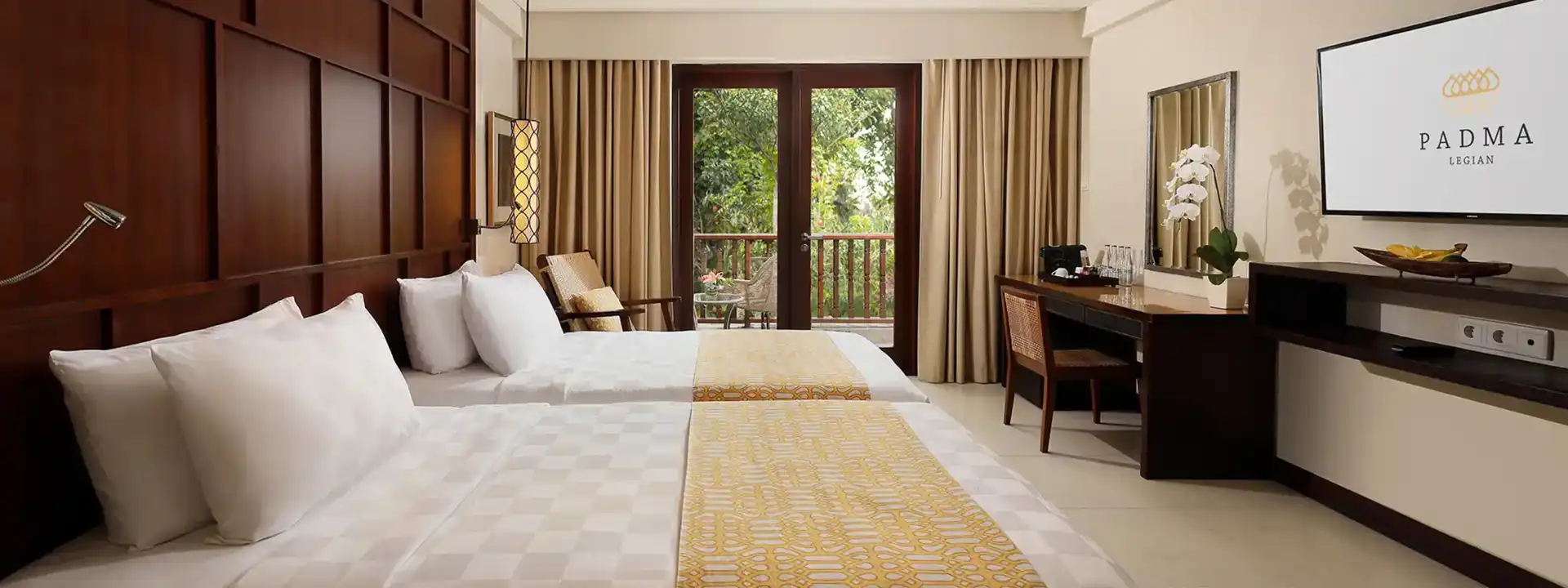 FAMILY DELUXE ROOM Padma Resort Legian twin singles