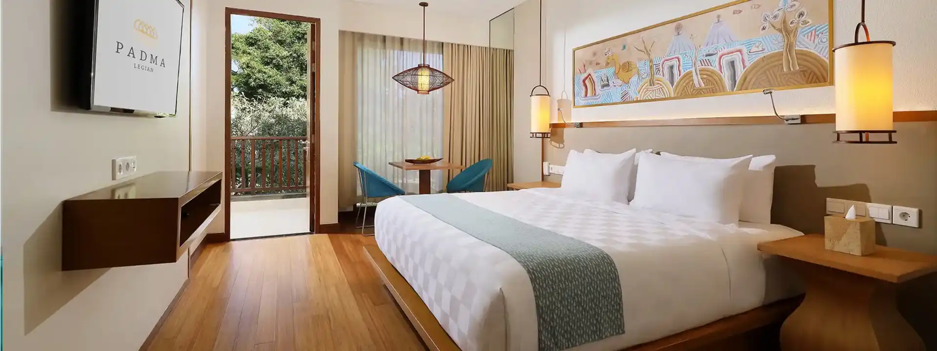 FAMILY ROOM Padma Resort King Bed