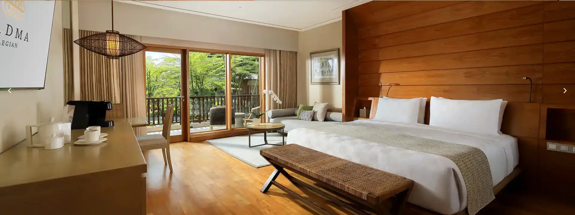 JUNIOR SUITE king bed at the Padma Resort Legian