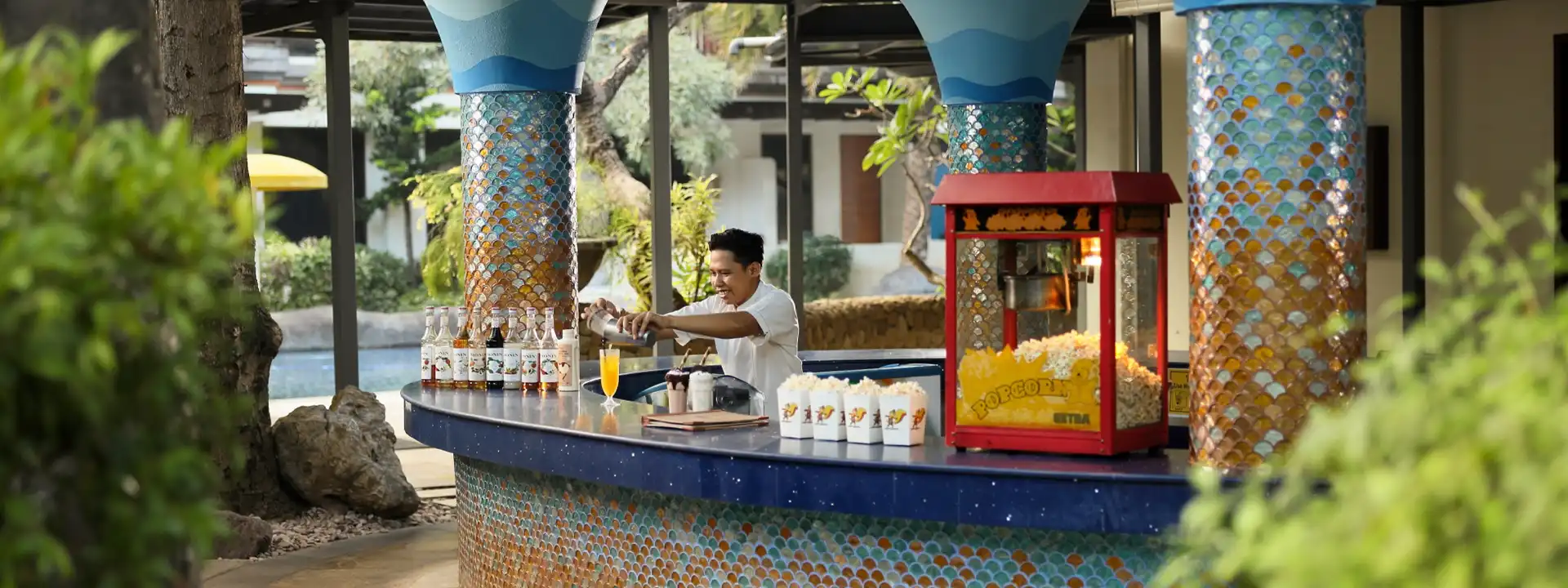 THE BARONG JUICE BAR Padma Resort & Grill slider THE BARONG JUICE BAR Padma Resort & Grill slider