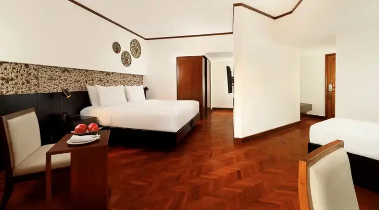 NUSA DUA BEACH HOTEL deluxe room-FOR-3 bed lounge copy