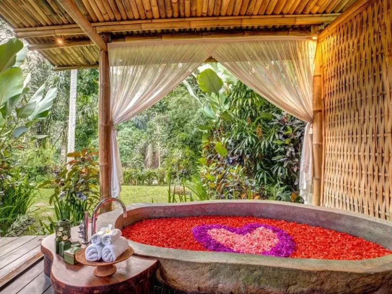 BALI-FIVELEMENTS-RETREAT-HOLIDAY-PACKAGE-bathroom-image