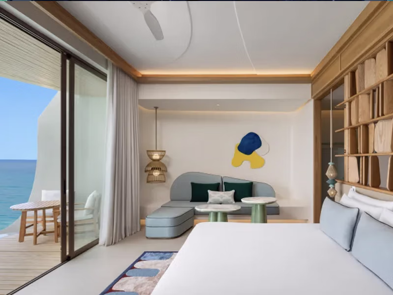 CENTARA GRAND LAGOON MALDIVES 1 bedrooom overwater villa bed