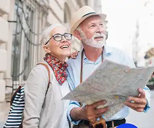 COVERMORE travel insurance photo couple