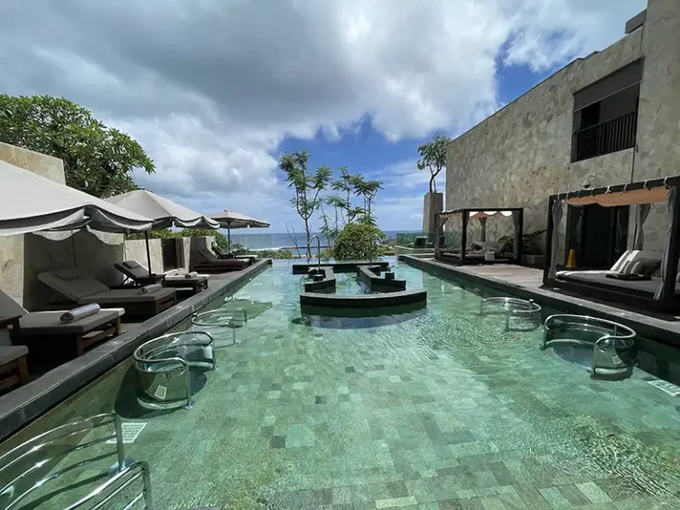 KEMPINSKI NUSA DUA private pool area