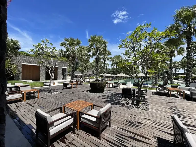 RADISSON BLUE HOTEL ULUWATU swimming pool and wooden decking